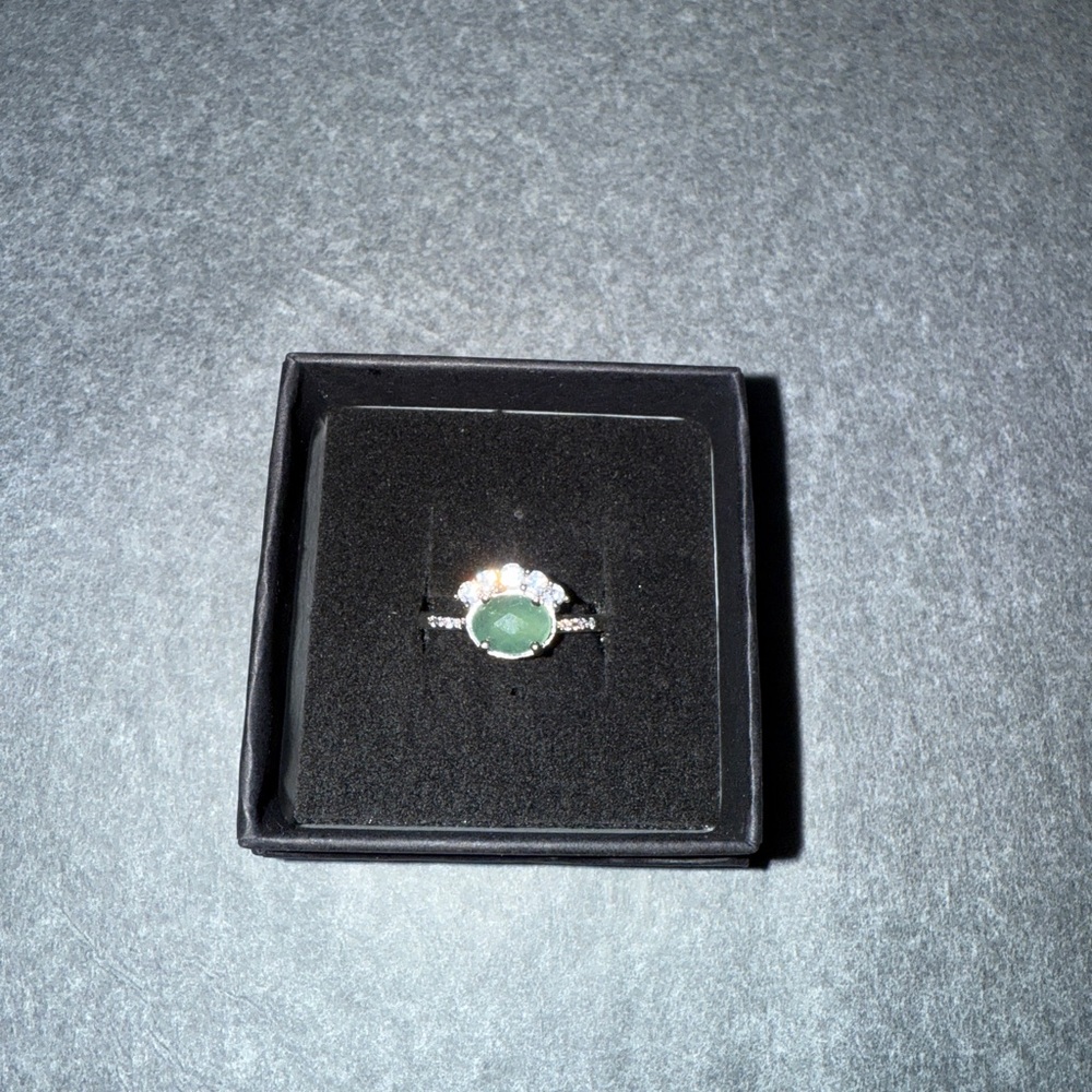 BP Silver Ring with Green Gemstone Sz 9